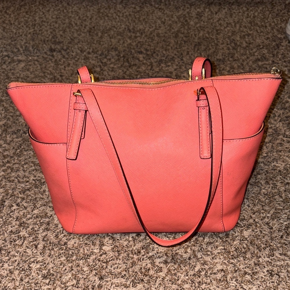 Vintage Authentic Michael Kors Vibrant Coral Tote Bag with Pockets - Picture 2 of 11